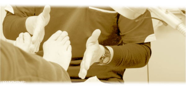 千葉巻き爪矯正院 柏院の施術者の手